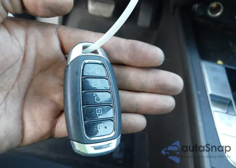 2021 Hyundai Elantra Sel from USA, damaged, VIN KMHLS4AG0MU095616